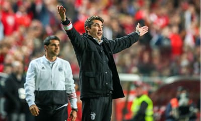 Benfica nunca rematou menos à baliza do que com o Belenenses - TVI