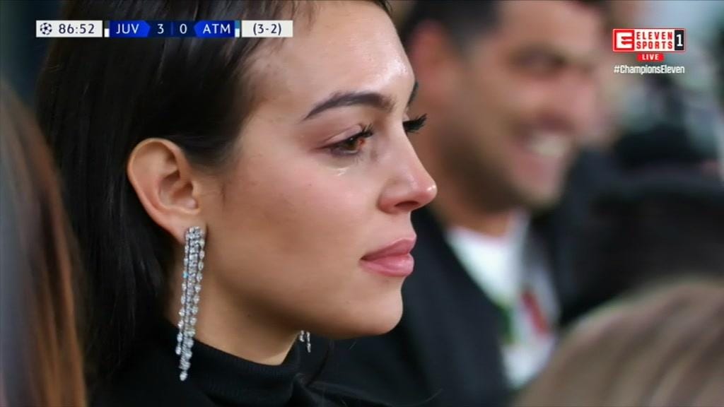Georgina a chorar e Cristianinho eufórico celebram noite de sonho de Ronaldo