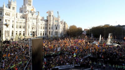 Milhares em Madrid pela Catalunha e pela autodeterminação - TVI