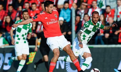 VÍDEO: Gabriel faz o quarto golo do Benfica no Bessa - TVI