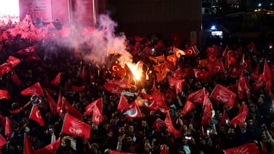 Eleições na Turquia: partido Erdogan perde de forma histórica o controlo de Ancara e Istambul - TVI