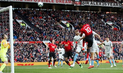 Manchester United derrota West Ham com penáltis de Pogba - TVI