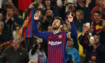 Sabe porque Messi aponta para o céu quando faz um golo? - TVI