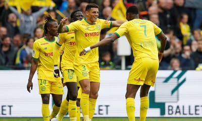 França: Nantes vence, empate em Saint-Étienne - TVI