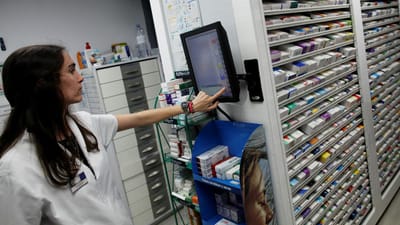 Governo decreta reforço de stocks de medicamentos face à imprevisibilidade da pandemia - TVI