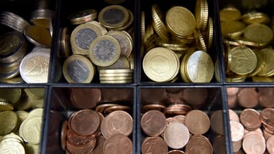 Comissão Europeia avalia descontinuação das moedas de um e dois cêntimos em 2021 - TVI