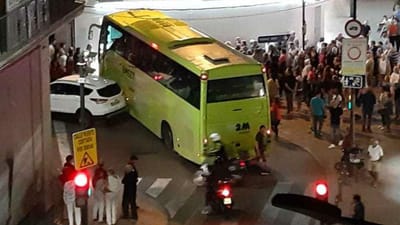 Portuguesa morre atropelada por autocarro turístico em Benidorm - TVI