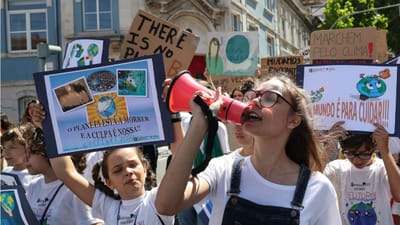 Clima: Ministro da Educação elogia estudantes mas admite que marcação de faltas é inevitável - TVI