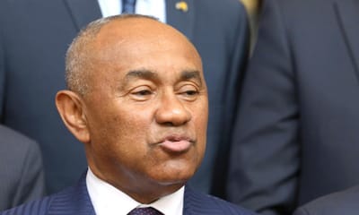 Presidente da Confederação Africana interrogado em França - TVI