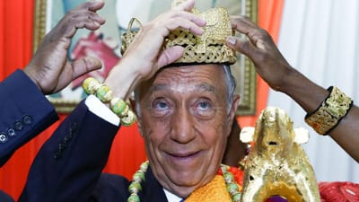 O "Presidente dos afetos" foi agora coroado "rei" do amor - TVI