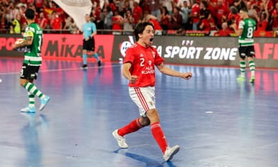 Futsal: Benfica vence Sporting e assume liderança - TVI