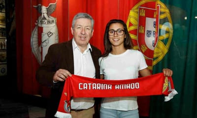 Futebol Feminino: Benfica garante segundo reforço para a estreia na Liga - TVI