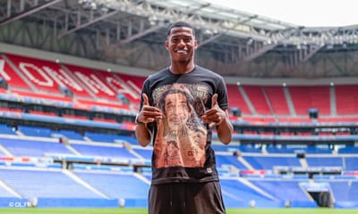 Lyon contrata médio que estava emprestado pelo Flamengo de Jesus - TVI