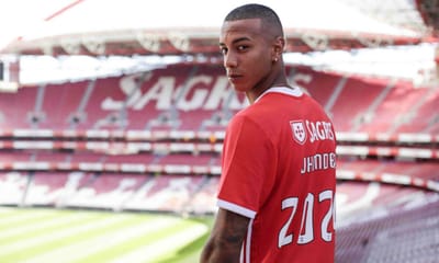 OFICIAL: Cádiz é jogador do Benfica - TVI