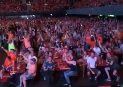 Épico: veja como é que os holandeses festejaram o triunfo de Verstappen - TVI