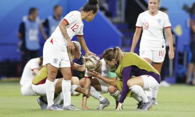 Mundial feminino: Estados Unidos vão à final após drama com Inglaterra - TVI