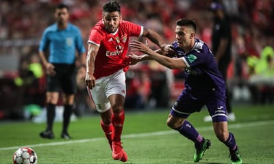 Mulher de Salvio confirma saída do Benfica: «Felicidade por voltar a casa» - TVI