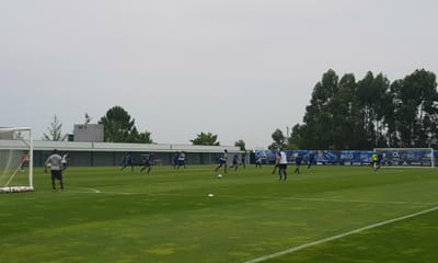 FC Porto sem Pepe no último treino antes da viagem para a Alemanha - TVI