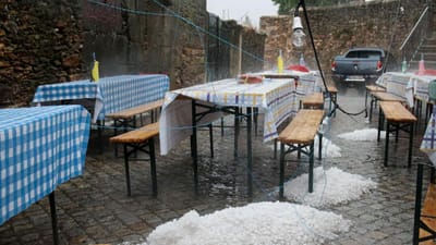 Mau tempo: choveram "bolas de pingue-pongue" em Bragança - TVI