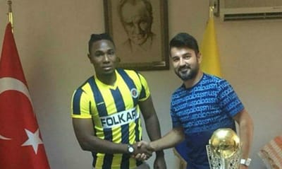 Clube turco contratou jogador ao Alcochetense, mas foi por engano - TVI