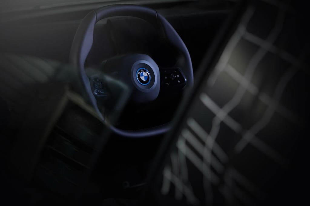 Novo volante BMW para o iNext