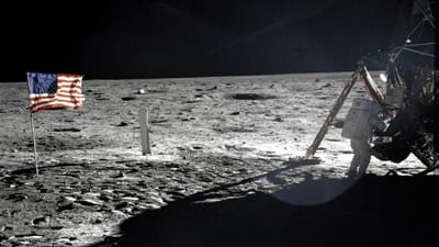 Família de Neil Armstrong recebeu 6 milhões de dólares em acordo secreto com hospital - TVI