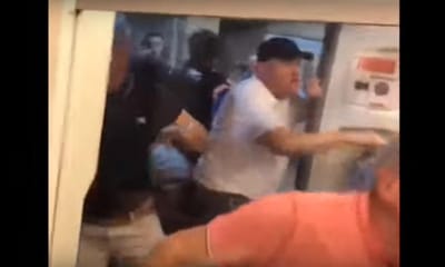 VÍDEO: confrontos entre adeptos de Man. City e Liverpool no metro - TVI
