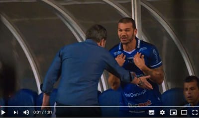 VÍDEO: jogador discute com Argel em lágrimas após substituição - TVI