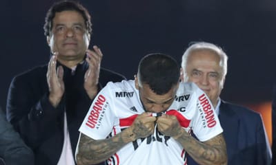 VÍDEO: Dani Alves dá vitória ao São Paulo, Cruzeiro «ajuda» Jesus - TVI