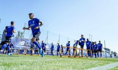 FC Porto regressa aos treinos com 14 ausências - TVI