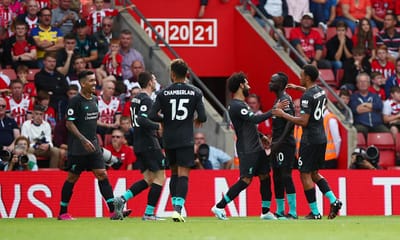 VÍDEO: Adrián comete fífia incrível, mas Liverpool vence Cedric - TVI