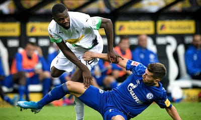 Alemanha: Monchengladbach-Schalke 04 dita primeiro nulo - TVI