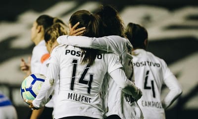 Equipa feminina do Corinthians bate recorde mundial de vitórias - TVI