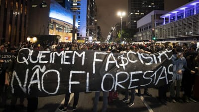 Milhares protestam contra Bolsonaro e destruição florestal - TVI