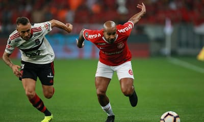 Flamengo: Jesus perde Rafinha por lesão - TVI