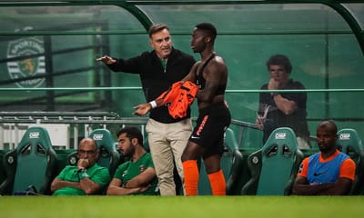 Carlos Mané: «Fui jogar Football Manager e salvei-me de 15 tiros» - TVI