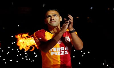 VÍDEO: a apoteótica apresentação de Falcao no Galatasaray - TVI