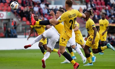 Bélgica: carrasco do V. Guimarães evita derrota do Standard Liège - TVI