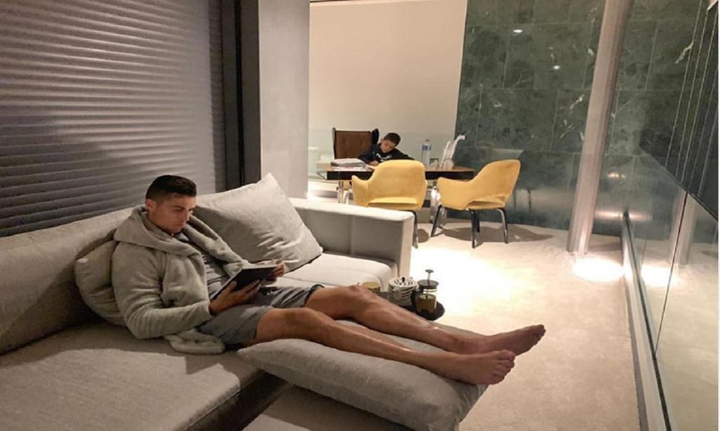 Ronaldo reage ao The Best (instagram)