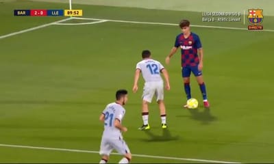 VÍDEO: jovem do Barcelona B faz golaço a lembrar Messi - TVI