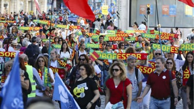 Menos professores do que os sindicatos esperavam na manifestação em Lisboa - TVI
