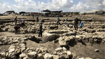 Cidade com 5.000 anos descoberta durante construção de autoestrada em Israel - TVI
