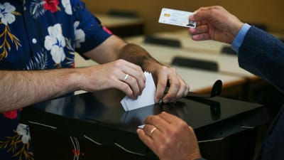 Presidenciais: Ordem dos Médicos quer testes rápidos a cidadãos que estarão nas mesas de votos - TVI