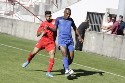 Gil Vicente vence Vizela em jogo-treino - TVI