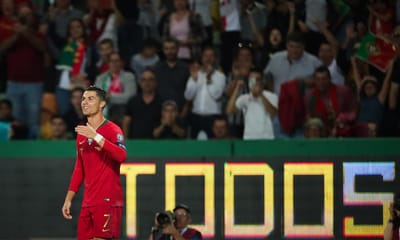 Ronaldo: «Feliz por ter marcado num estádio especial para mim» - TVI