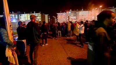 VÍDEO: contestação e agressões no final do Alverca-Sporting - TVI