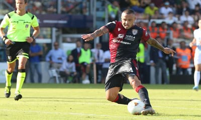 OFICIAL: Inter volta a emprestar Nainggolan ao Cagliari - TVI