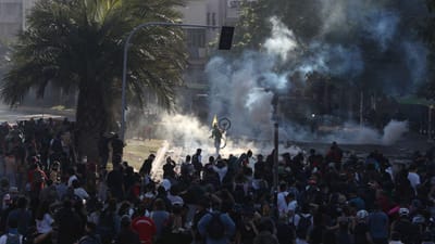 Protestos no Chile já fizeram quase 20 mortos - TVI