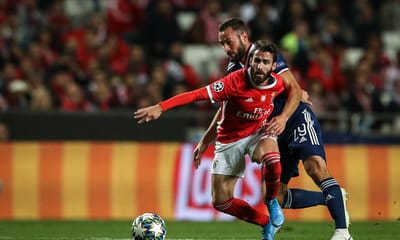 Rafa: tocou apenas nove vezes na bola mas foi o melhor do Benfica - TVI