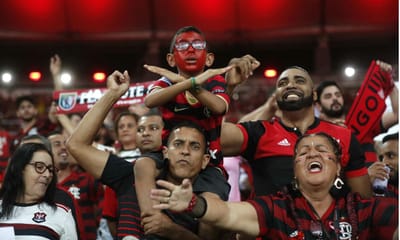 Flamengo de Jorge Jesus bate recorde de receitas de bilheteira - TVI